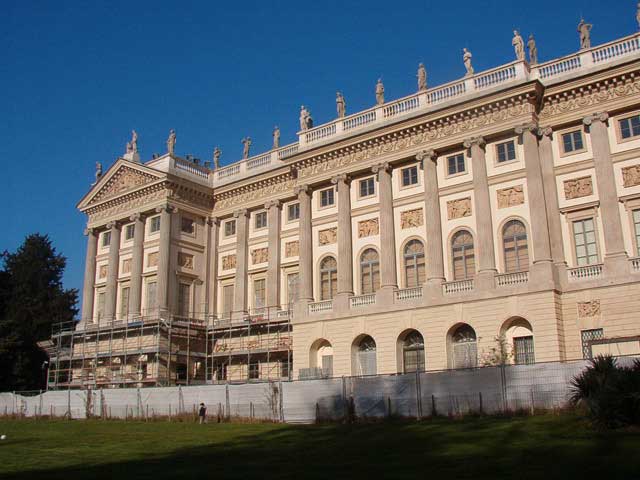 Villa Real en la Via Palestro