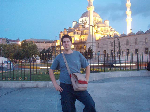 Mezquita Nueva y al fondo Mezquita Imperial de Süleymaniye