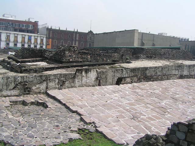 Ruinas de Tenochtitlan en el centro de la ciudad