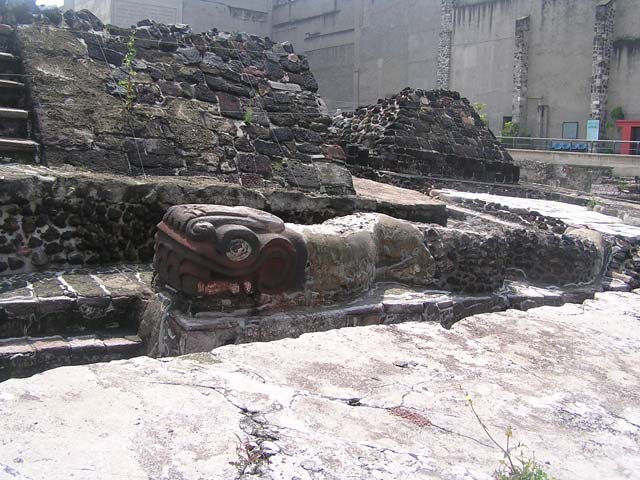 Ruinas del templo Mayor de Tenotichlan