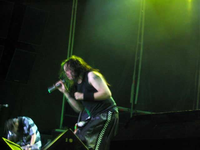 Concierto de Korn, cantante