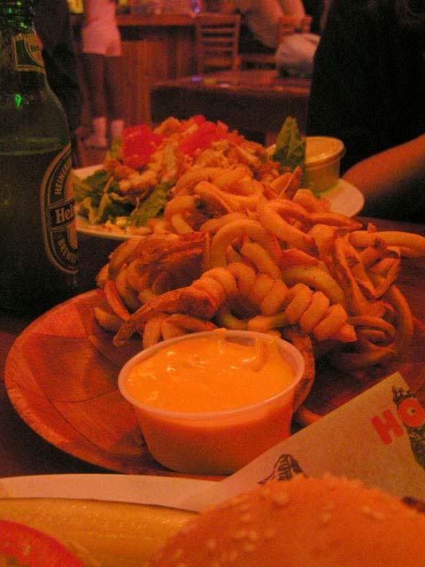 Restaurante Hooters en Bayside