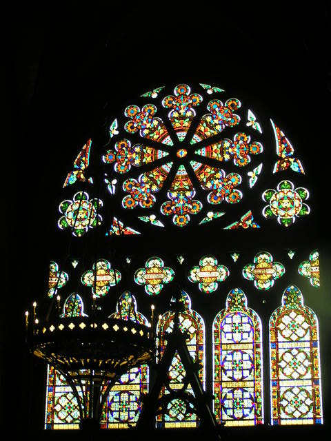 Dentro del Memorial Hall Harvard