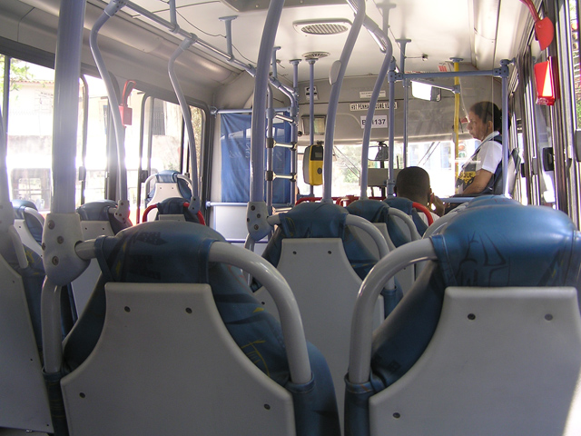 En autobus